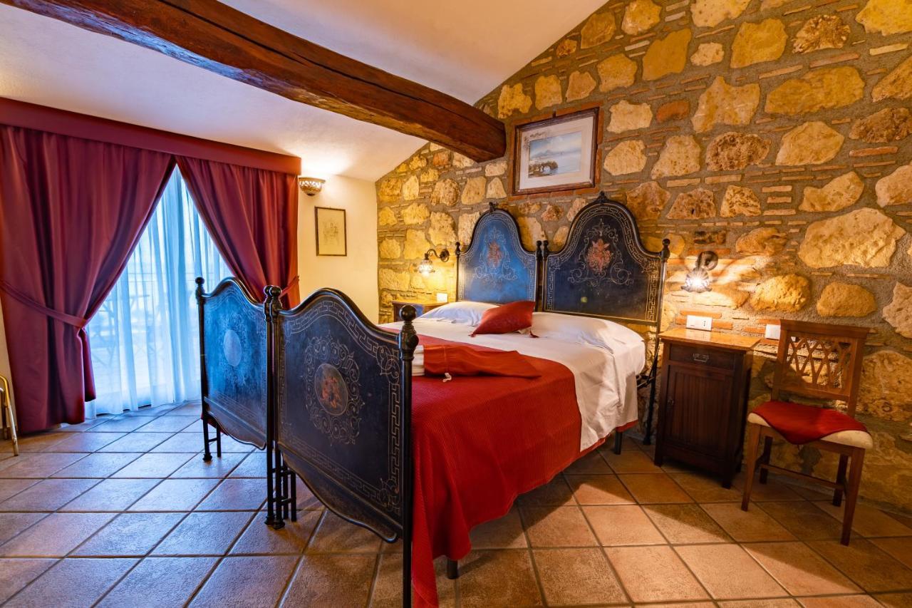 Bed and Breakfast Ottocento Sul Mare Nizza di Sicilia Esterno foto