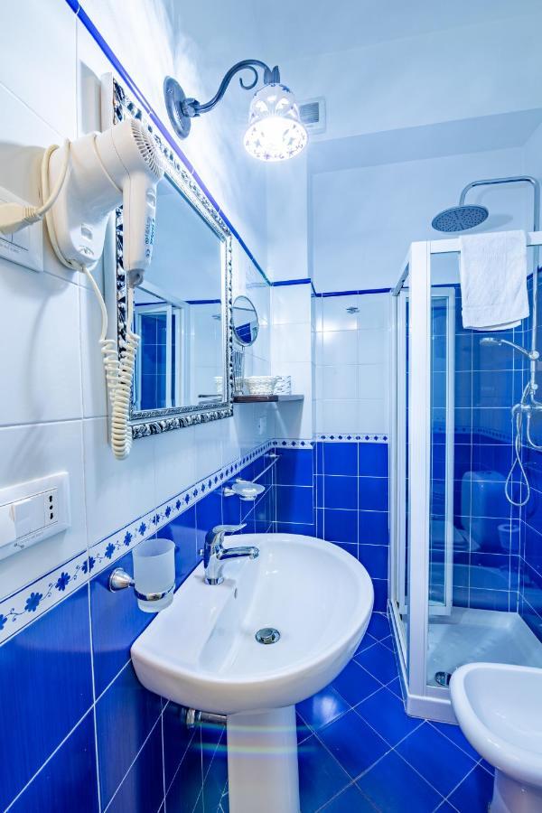 Bed and Breakfast Ottocento Sul Mare Nizza di Sicilia Esterno foto