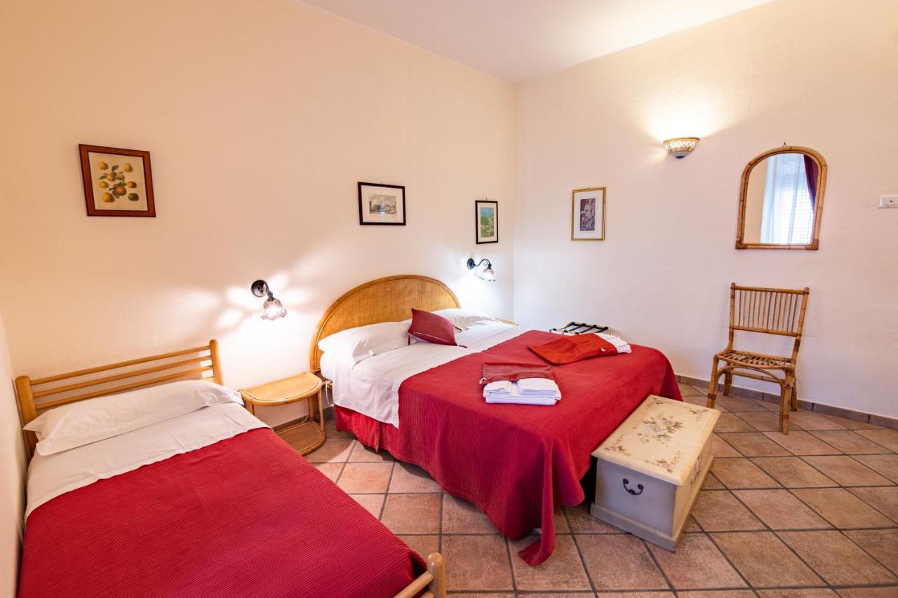 Bed and Breakfast Ottocento Sul Mare Nizza di Sicilia Esterno foto